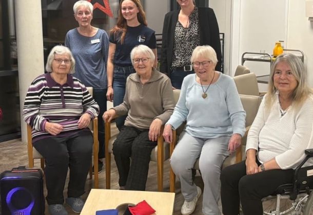 Wurfspiel und Musikbox Spende 1